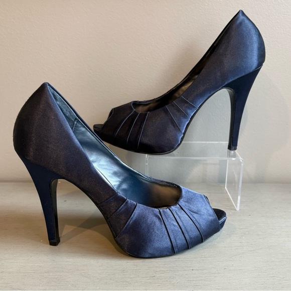 Kelly & Katie Blue Satin Peep Toe High Heels Pumps 8.5 Stiletto 4" Elegant - Picture 13 of 13